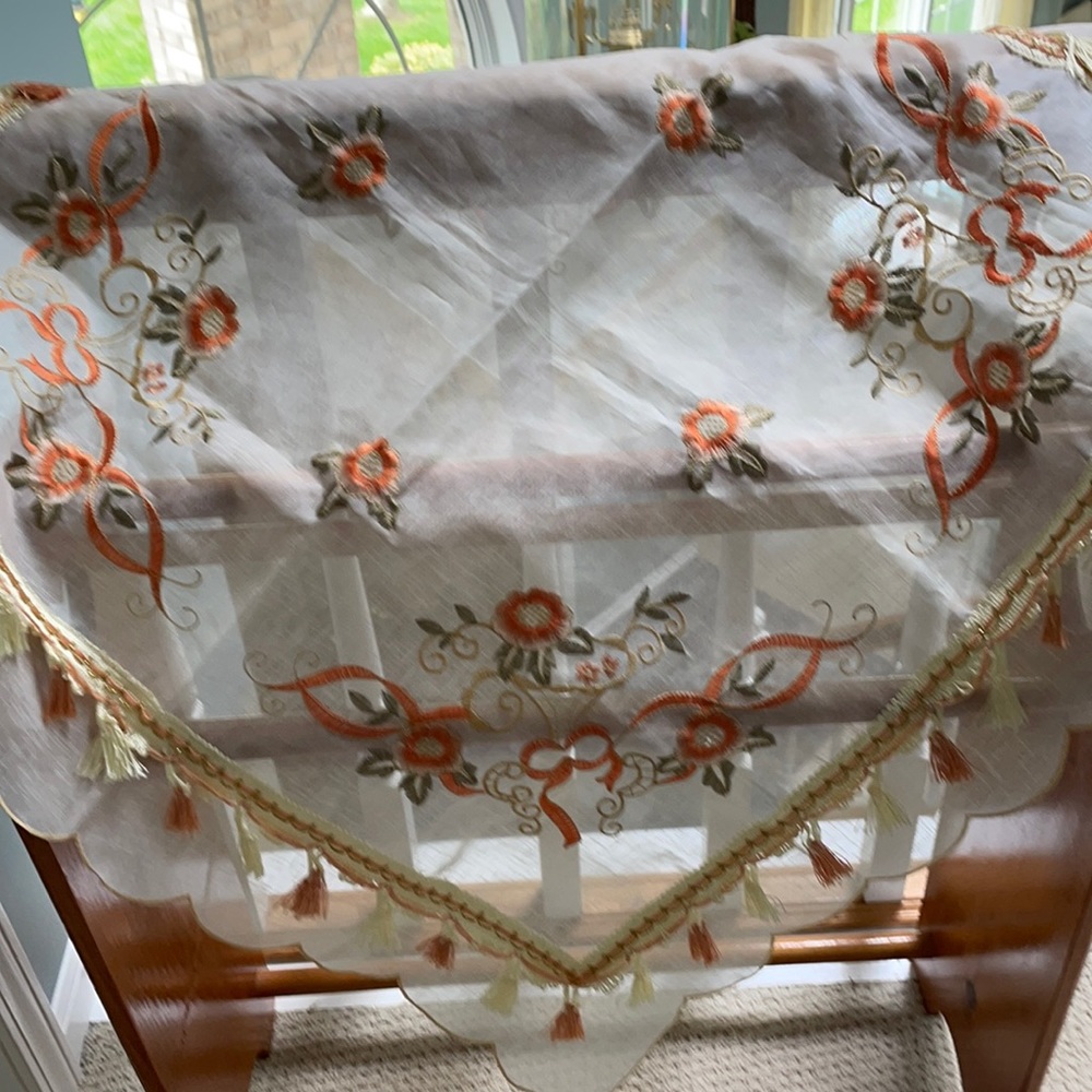 Italian table cover